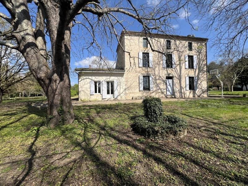 Vente Maison TONNEINS - 6 pièces -250 m² - (47400)