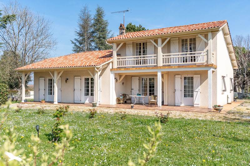 Vente Maison TONNEINS - 5 pièces -150 m² - (47400)