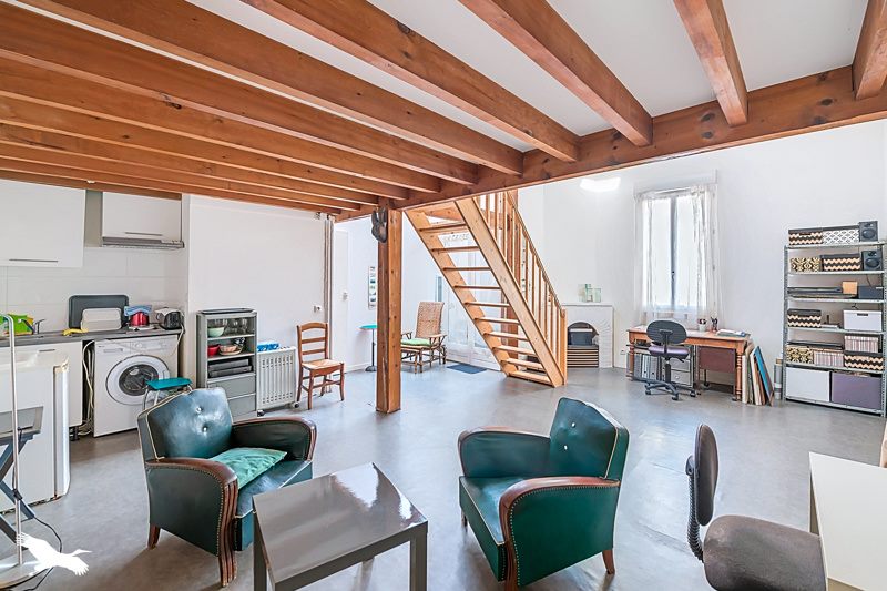 Vente Appartement BORDEAUX - 2 pièces -53 m² - (33800)