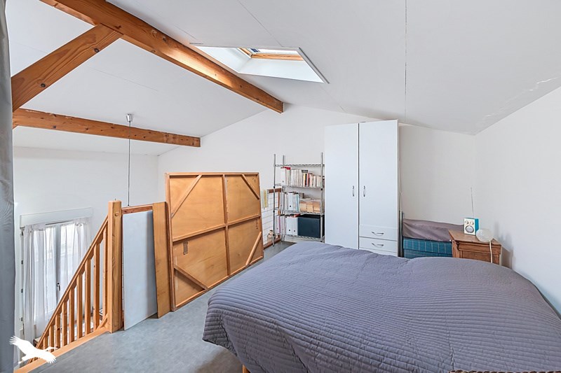 Vente Appartement BORDEAUX - 2 pièces -53 m² - (33800)