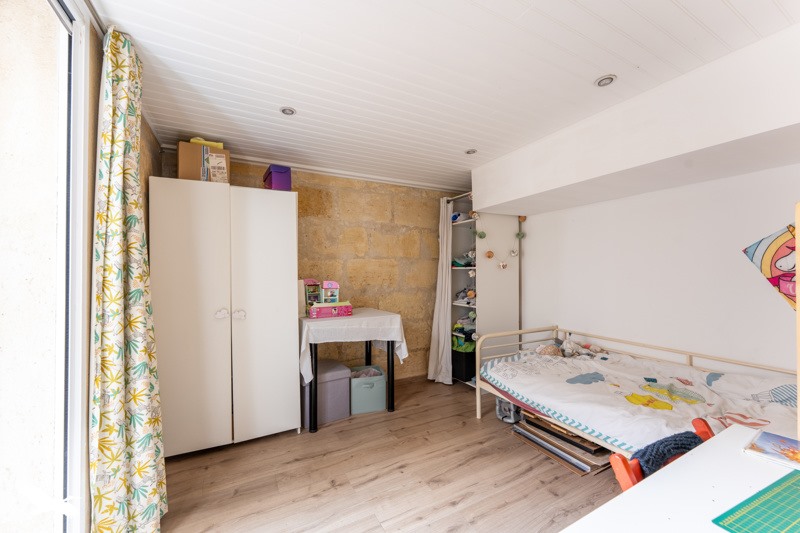 Vente Maison BORDEAUX - 5 pièces -86 m² - (33800)