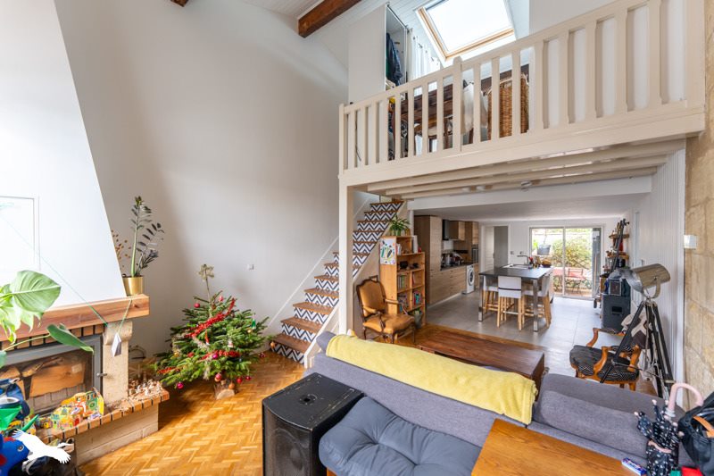 Vente Maison BORDEAUX - 5 pièces -86 m² - (33800)