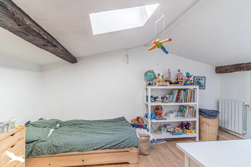 Vente Appartement BORDEAUX - 4 pièces -74 m² - (33800)