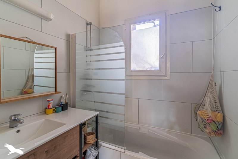 Vente Appartement BORDEAUX - 4 pièces -74 m² - (33800)