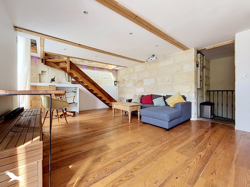 Vente Appartement BORDEAUX - 2 pièces -44,1 m² - (33800)