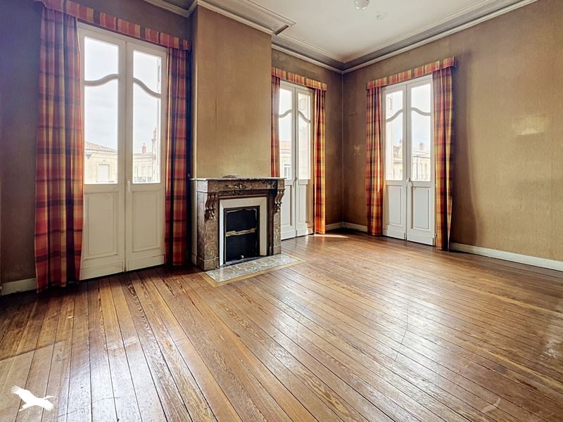 Vente Appartement BORDEAUX - 4 pièces -100 m² - (33800)