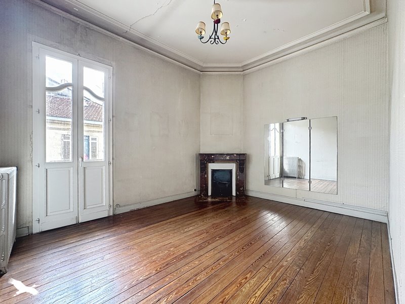 Vente Appartement BORDEAUX - 4 pièces -100 m² - (33800)