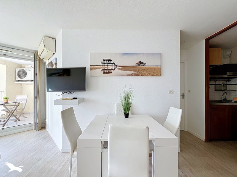 Vente Appartement BORDEAUX - 2 pièces -34 m² - (33800)