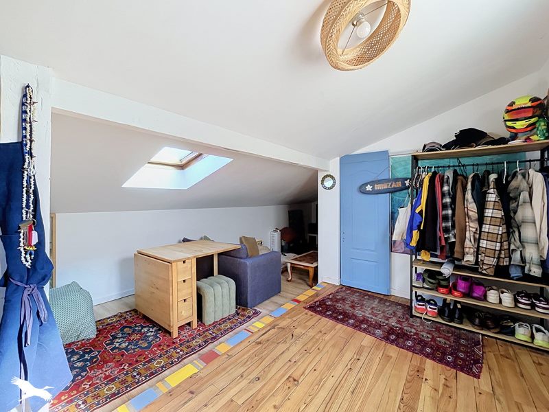 Vente Appartement Bordeaux - 1 pièce -30 m² - (33800)