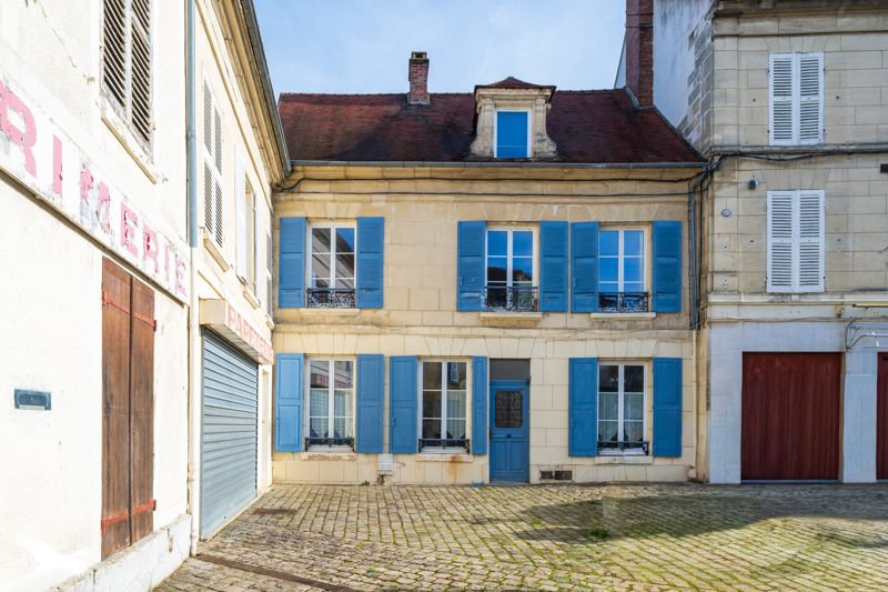 Vente Maison MAGNY EN VEXIN - 6 pièces -131 m² - (95420)