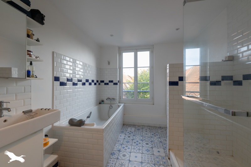 Vente Maison MAGNY EN VEXIN - 6 pièces -131 m² - (95420)