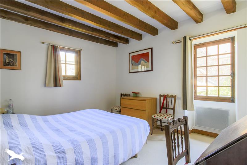 Vente Maison JUMEAUVILLE - 8 pièces -180 m² - (78580)