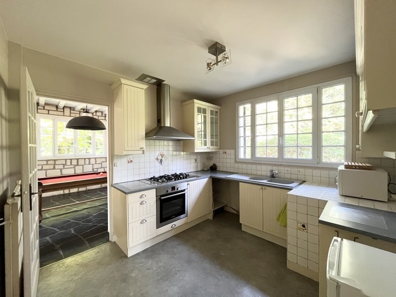 Vente Maison MAULE - 7 pièces -232,7 m² - (78580)