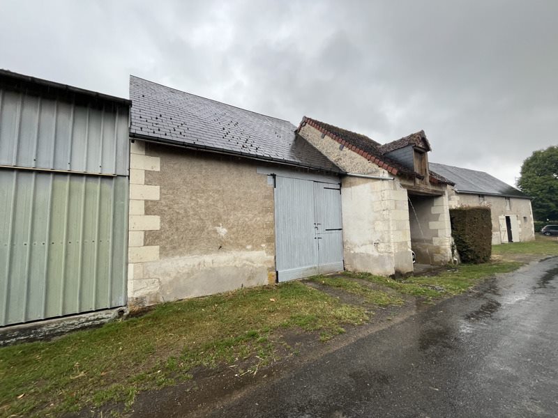 Vente Grange CHEMILLE SUR INDROIS - 1 pièce -72 m² - (37460)