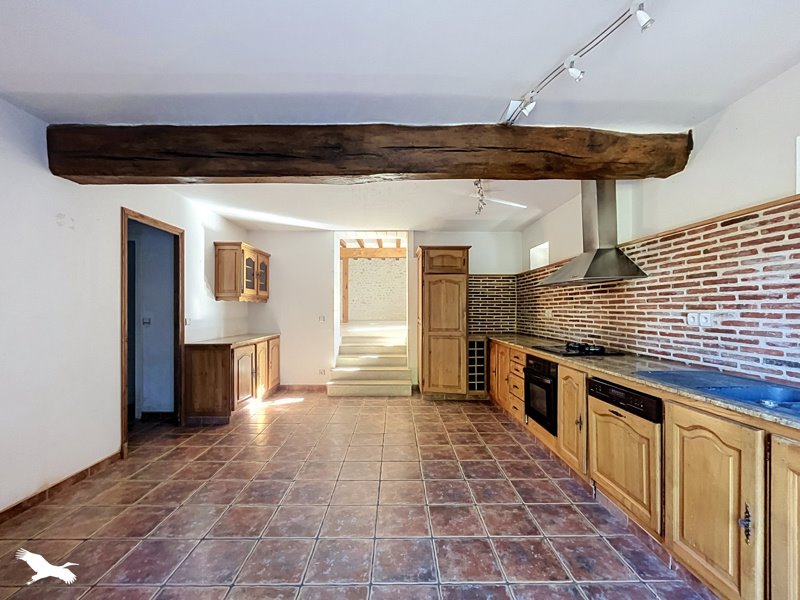 Vente Maison Saint-Hippolyte - 5 pièces -190 m² - (37600)