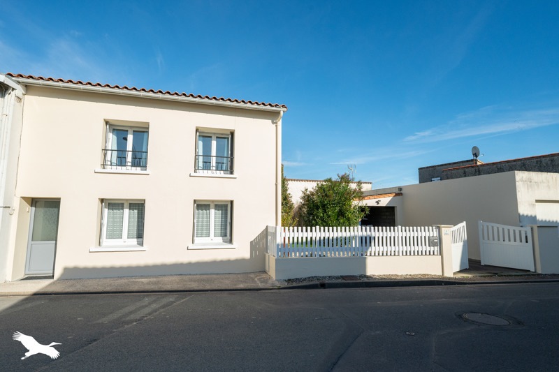 Vente Maison MEDIS - 3 pièces -95 m² - (17600)
