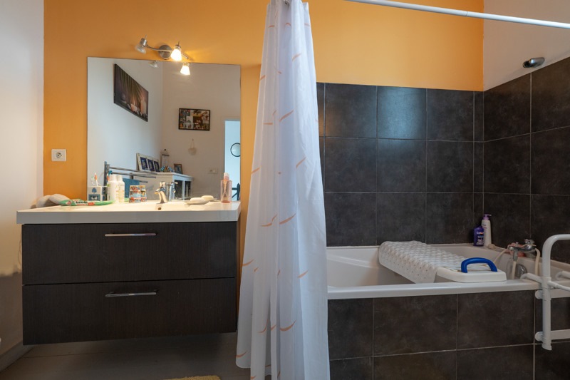 Vente Maison ST ROMAIN DE BENET - 4 pièces -81 m² - (17600)