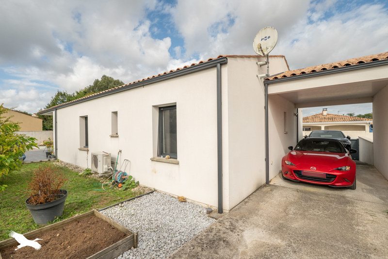 Vente Maison MEURSAC - 4 pièces -101 m² - (17120)