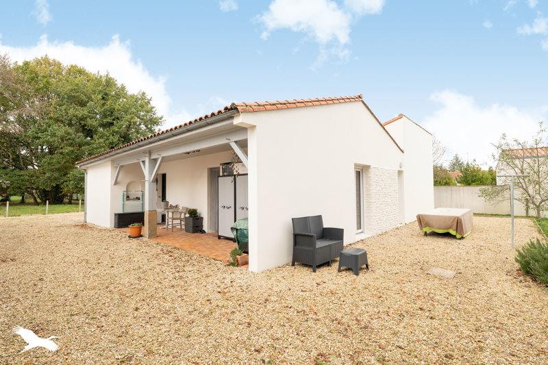 Vente Maison MEDIS - 4 pièces -97 m² - (17600)