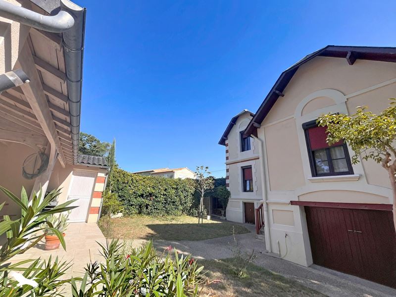 Vente Maison SAUJON - 5 pièces -106 m² - (17600)