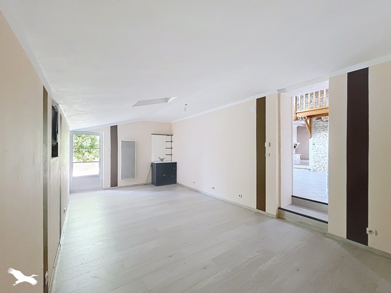 Vente Maison MEDIS - 6 pièces -165 m² - (17600)
