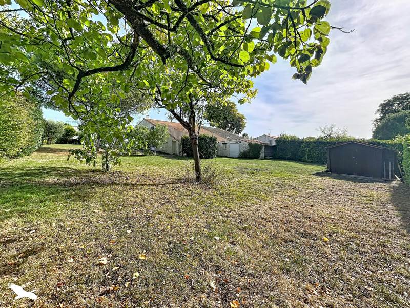 Vente Maison MEDIS - 6 pièces -165 m² - (17600)