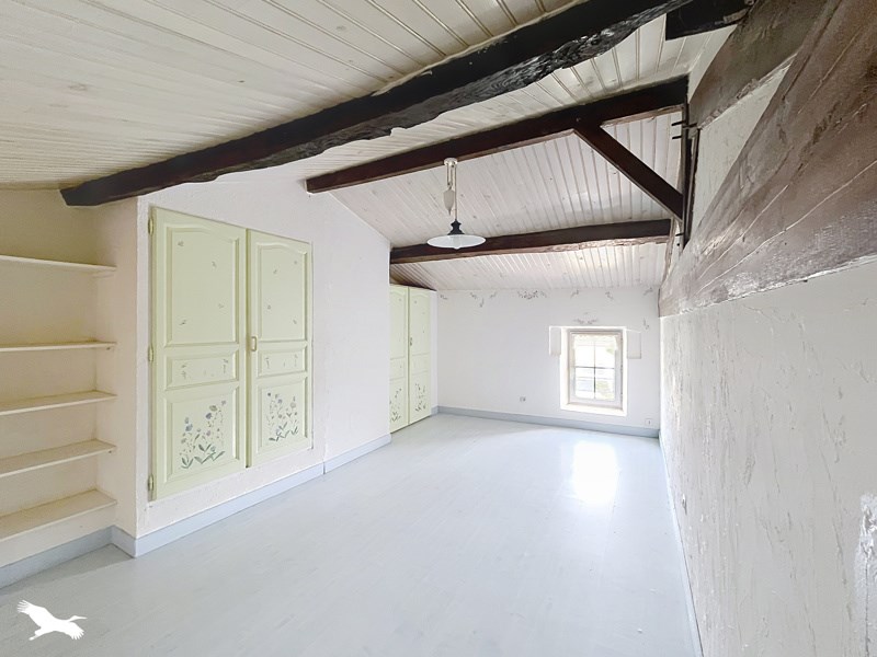 Vente Maison MEDIS - 6 pièces -165 m² - (17600)