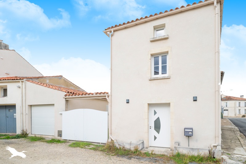 Vente Maison Pisany 17600 4 pièces - 88 m²