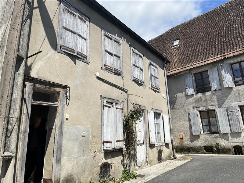 Vente Maison BUZANCAIS - 3 pièces -76 m² - (36500)