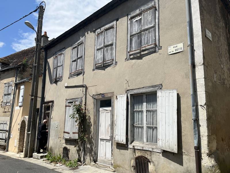 Maison 3 pièces 76 m² · à Buzançais · 76 m² · 17 000 €