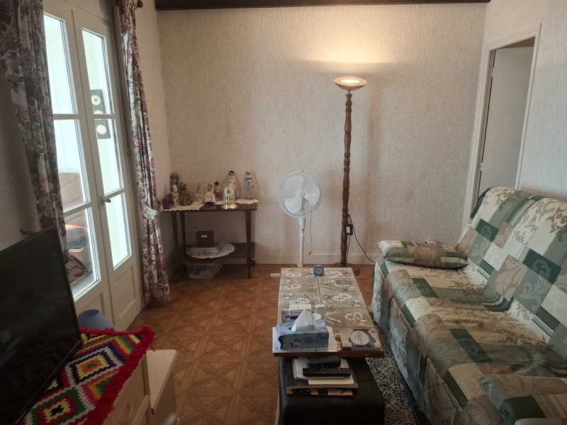 Vente Maison BUZANCAIS - 2 pièces -48 m² - (36500)