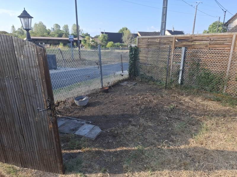 Vente Maison BUZANCAIS - 2 pièces -48 m² - (36500)