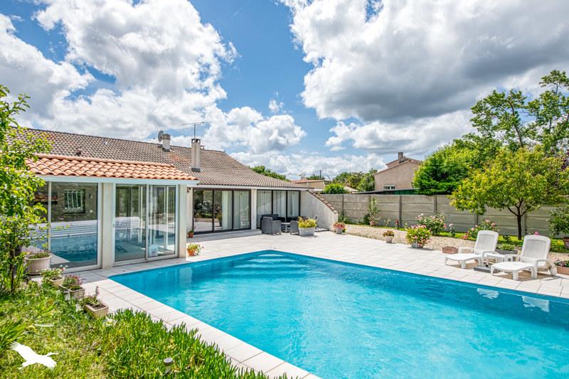Vente Maison LUDON MEDOC - 7 pièces -184 m² - (33290)