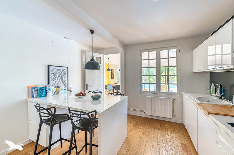 Vente Maison BLANQUEFORT - 8 pièces -190 m² - (33290)