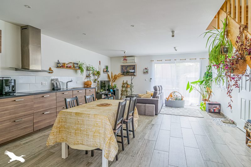 Vente Maison PAREMPUYRE - 5 pièces -77 m² - (33290)