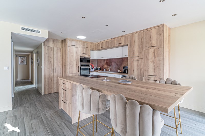 Vente Maison PAREMPUYRE - 6 pièces -158 m² - (33290)