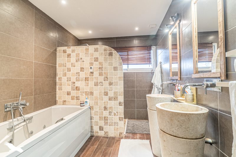 Vente Maison LUDON MEDOC - 5 pièces -100 m² - (33290)