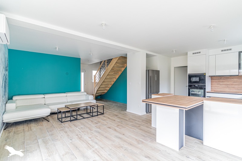 Vente Maison PAREMPUYRE - 6 pièces -117 m² - (33290)
