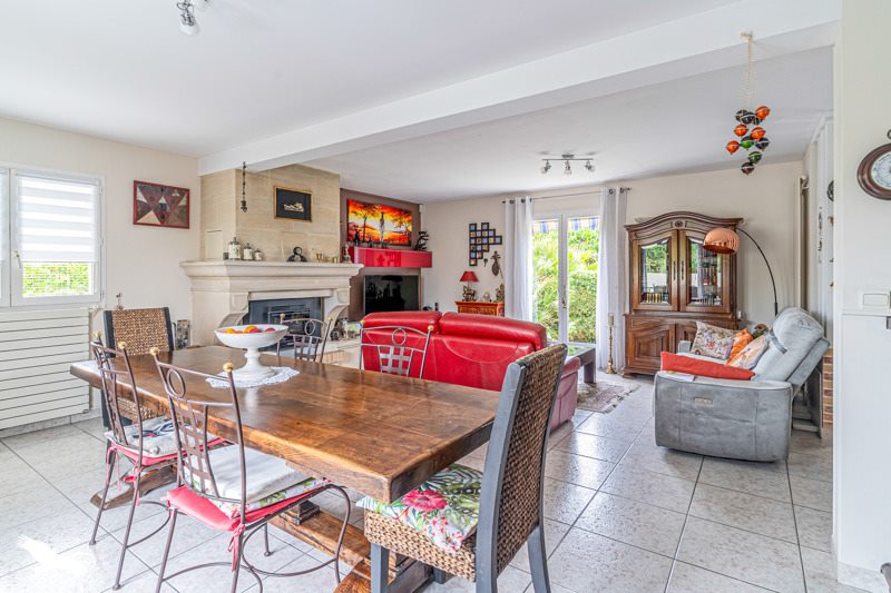 Vente Maison BLANQUEFORT - 7 pièces -159 m² - (33290)