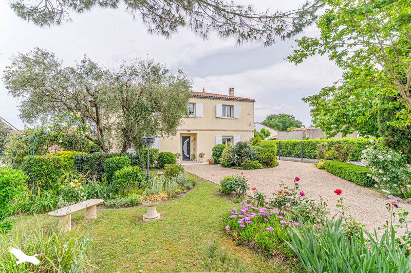 Vente Maison BLANQUEFORT - 7 pièces -159 m² - (33290)