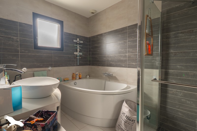 Vente Maison PAREMPUYRE - 7 pièces -147 m² - (33290)