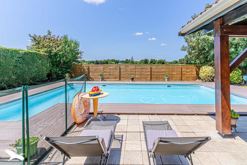 Vente Maison Blanquefort - 6 pièces -137 m² - (33290)