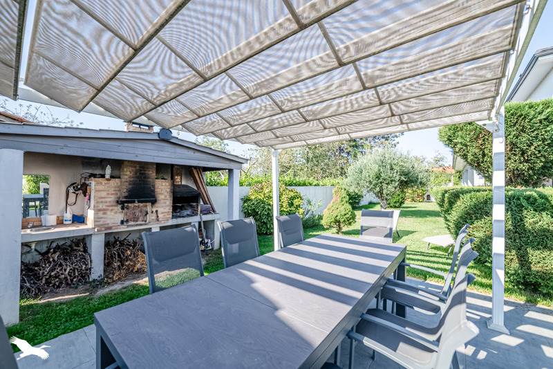 Vente Maison FLOIRAC - 6 pièces -173 m² - (33270)