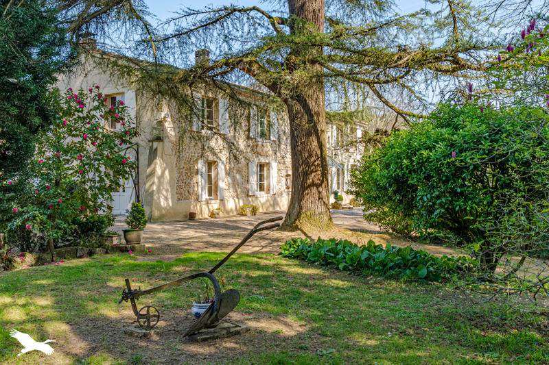 Vente Maison FLOIRAC - 6 pièces -230 m² - (33270)
