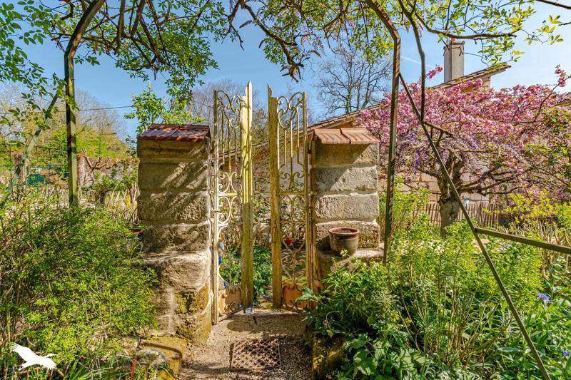 Vente Maison FLOIRAC - 6 pièces -230 m² - (33270)
