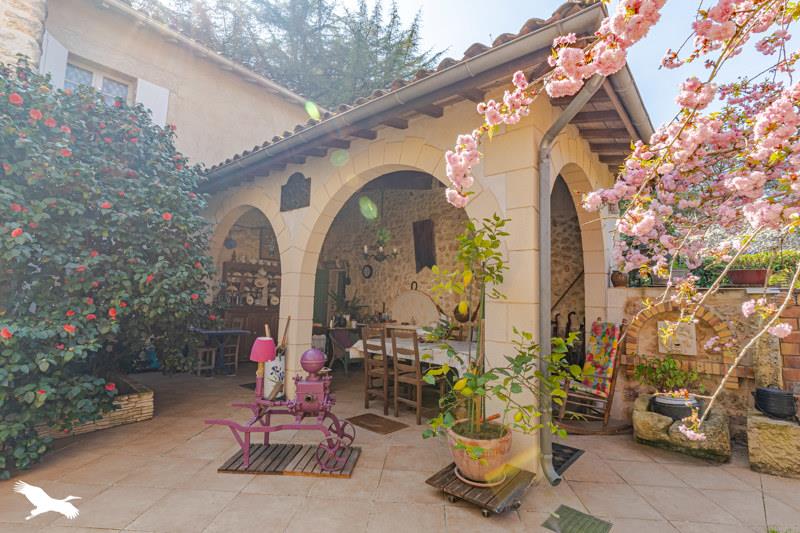 Vente Maison FLOIRAC - 6 pièces -230 m² - (33270)