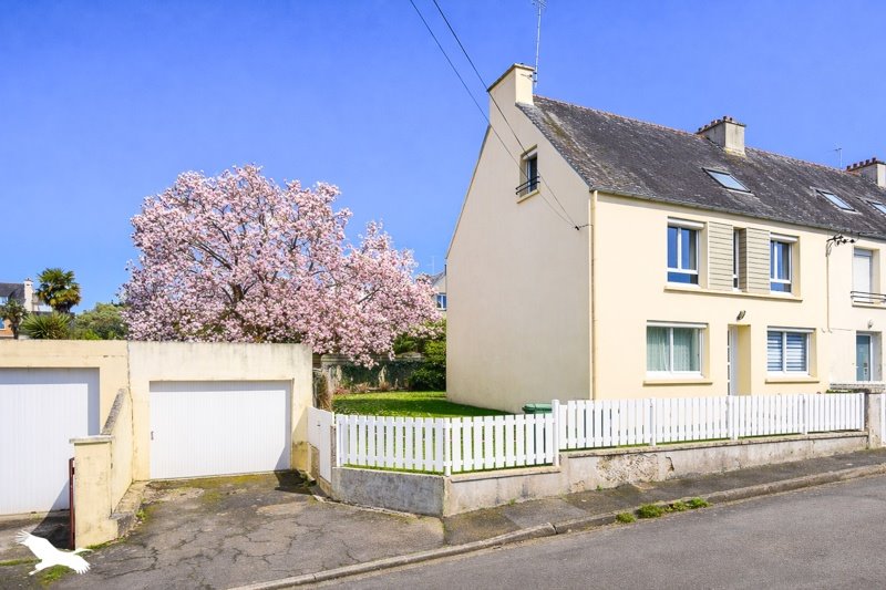 Vente Maison LANDERNEAU - 7 pièces -141 m² - (29800)
