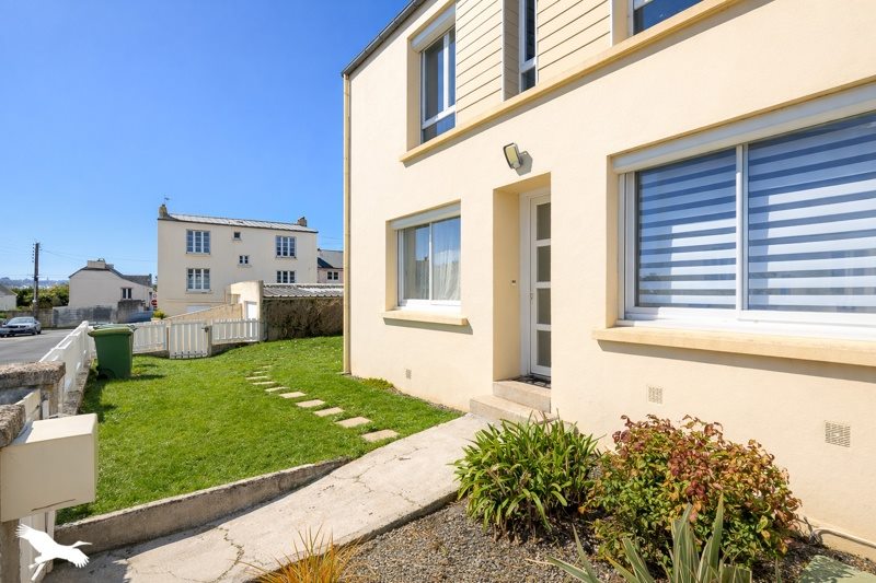 Vente Maison LANDERNEAU - 7 pièces -141 m² - (29800)