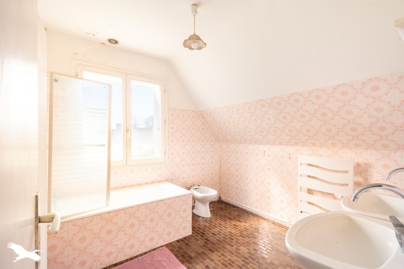 Vente Maison PLOUEDERN - 8 pièces -158 m² - (29800)