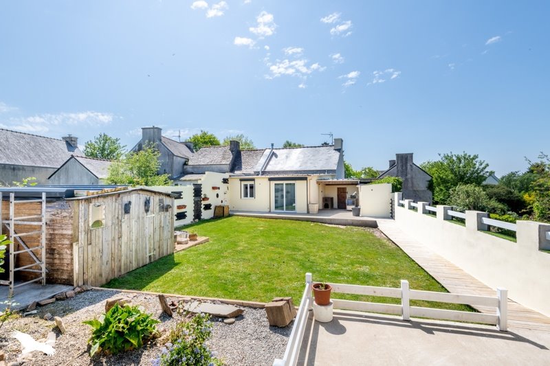Vente Maison LANNEUFFRET - 6 pièces -105 m² - (29400)